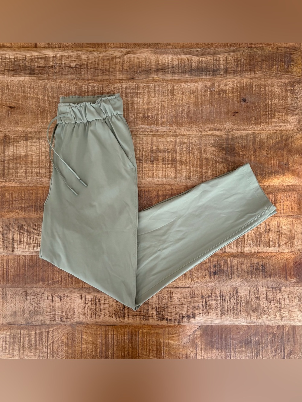 Lululemon Keep Moving High-Rise Pants